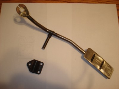 Engine_fitting-12.jpg (117.28 KiB) Viewed 30910 times Cable eye and foot pad attached