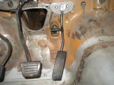 Engine_fitting-14.jpg (266.88 KiB) Viewed 30910 times Test fit in the car. Ready for paint.