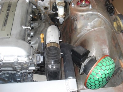 Engine_fitting-24.jpg (270.04 KiB) Viewed 28447 times Hot pipe seen from the front of the car