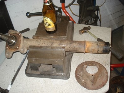 struts-04.jpg (294.38 KiB) Viewed 14447 times Spring perches have been removed