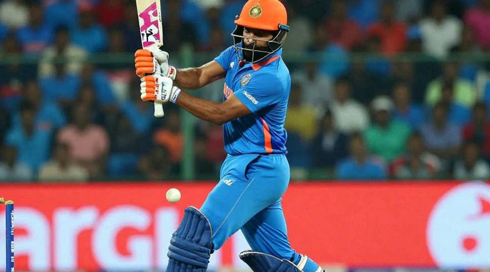 জয়সওয়ালের গ্লাভস পরীক্ষা: শিরোনাম যেখানে উত্তপ্ত, তথ্য যেখানে ঠান্ডা