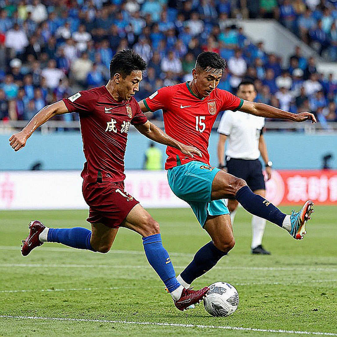 The Ledger of 17 Minutes: Calvin Verdonk's Cameo and the Arithmetic of Lille's Top Spot