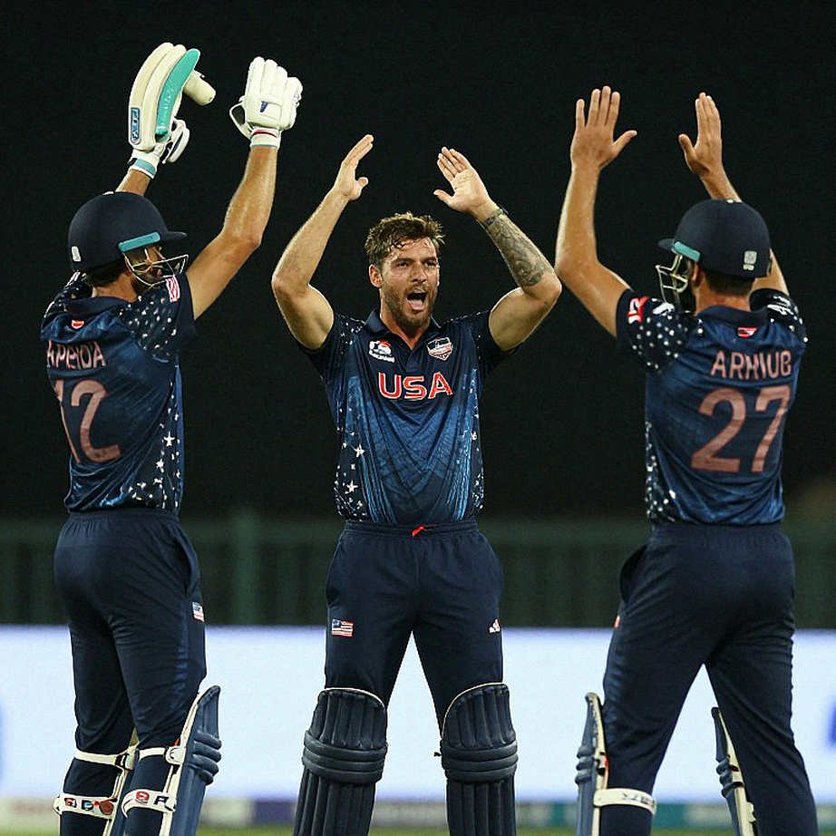 Boundary But Not Six: Why the Umpire Awarded Five Runs in a T10 League Semi-Final Boundary But Not Six: Why the Umpire Awarded Five Runs in a T10 League Semi-Final