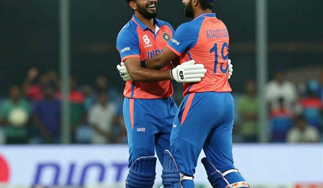 আবুধাবির ধূসর পিচ, দিল্লির ফাঁকা পর্দা: আফগানিস্তান-বাংলাদেশ এক-ম্যাচ টেস্টের আসল মানচিত্র আবুধাবির ধূসর পিচ, দিল্লির ফাঁকা পর্দা: আফগানিস্তান-বাংলাদেশ এক-ম্যাচ টেস্টের আসল মানচিত্র